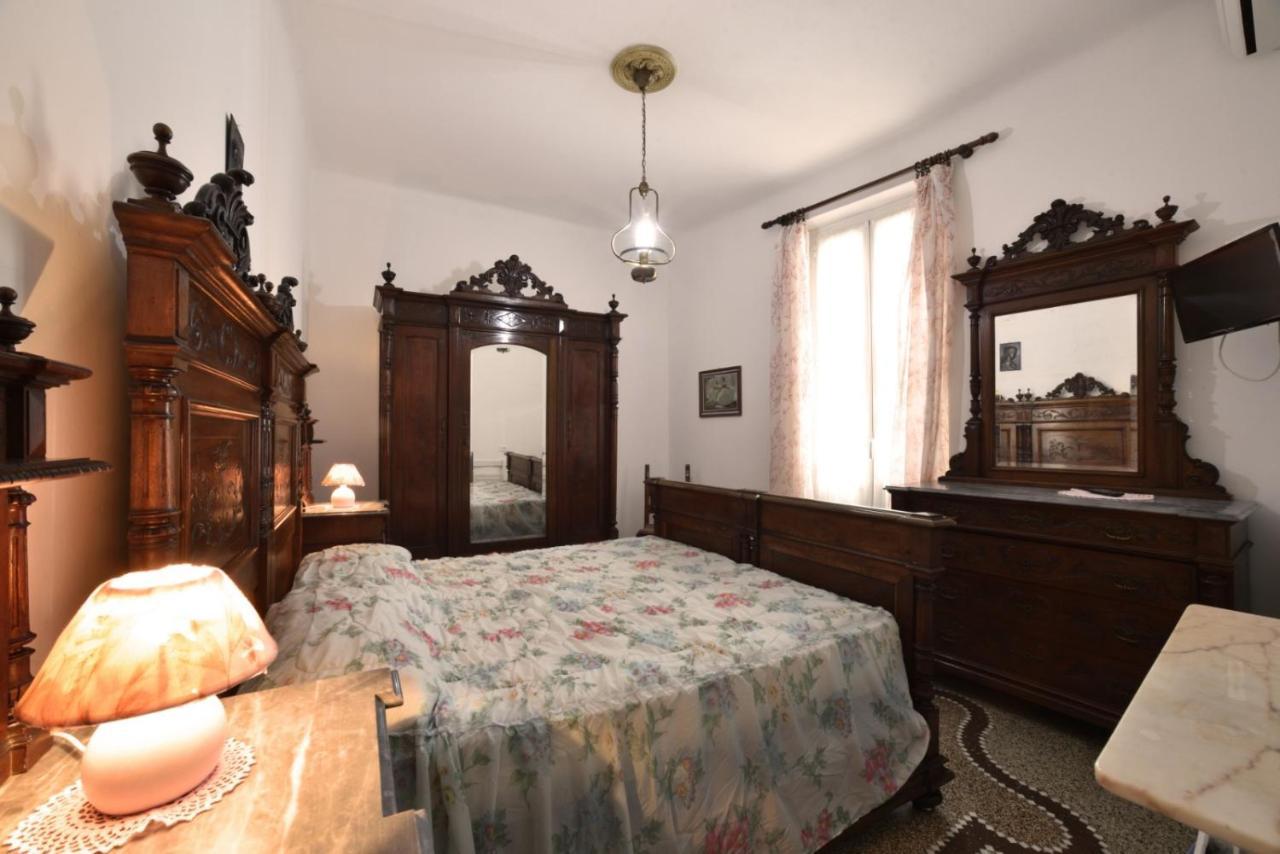 Appartamento Di Nonna Maria Αλάσιο Εξωτερικό φωτογραφία